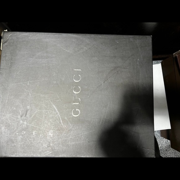 Gucci high top sneakers. - Picture 5 of 5